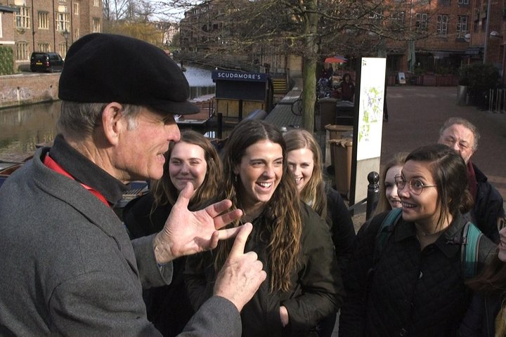 Guide Ian Cooper enthrals on the University Walk...